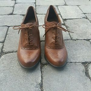 Franco Sarto Oxford Heels